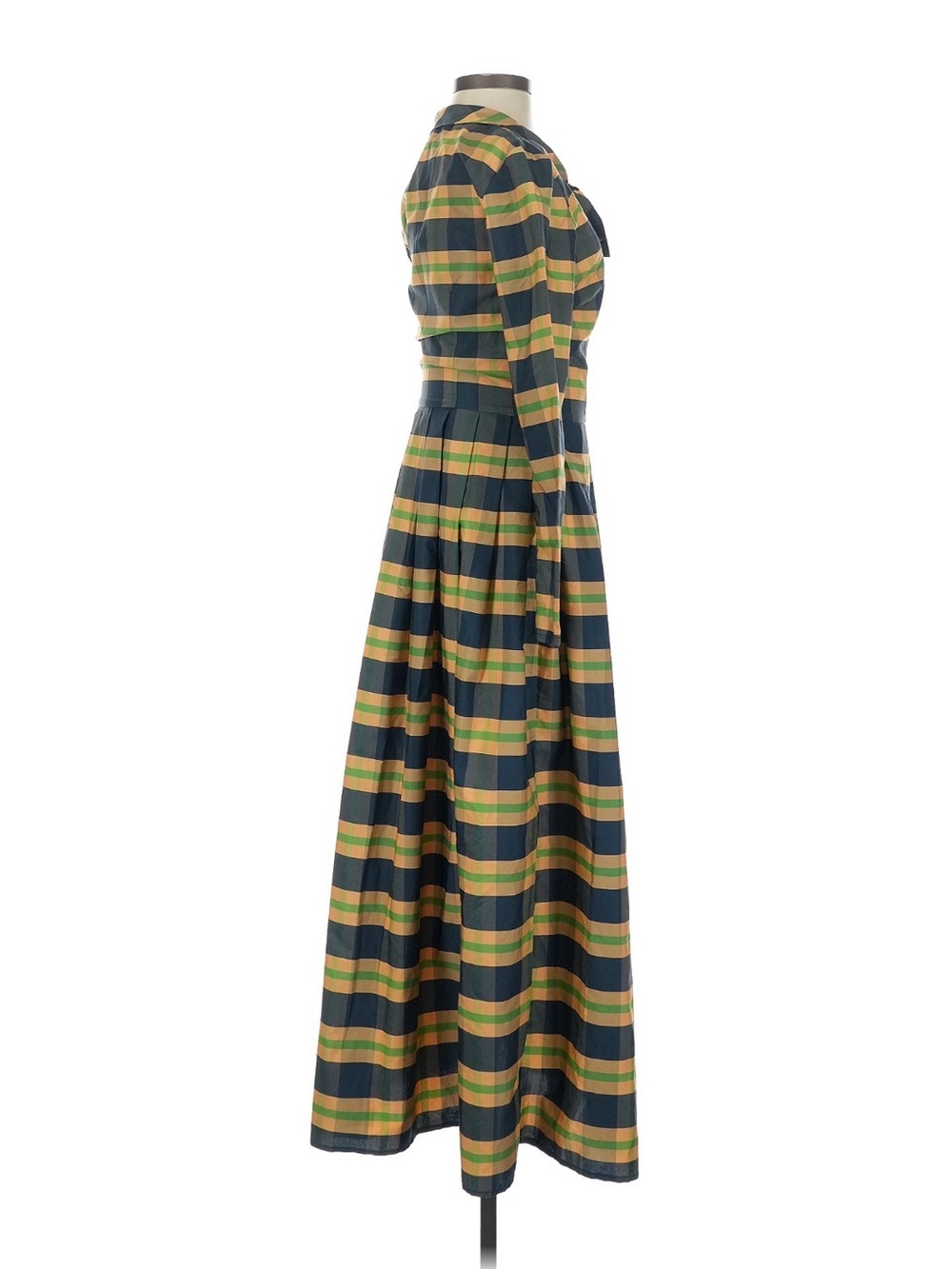 Vintage-Inspired Green and Yellow Plaid Long Sleeve Maxi Dress - Picture 3 of 3